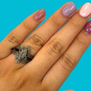 ART DECO MARKED 925‎ BLACK ONYX AND MARCASITE RING SIZE 6.5